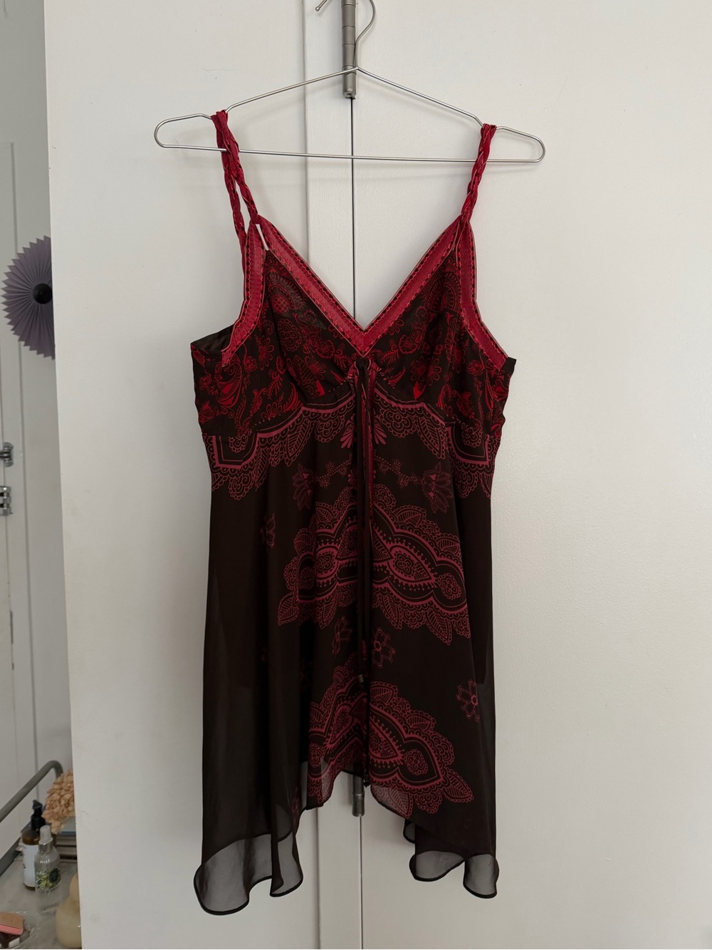2000s Y2K Red & Brown Chemise top